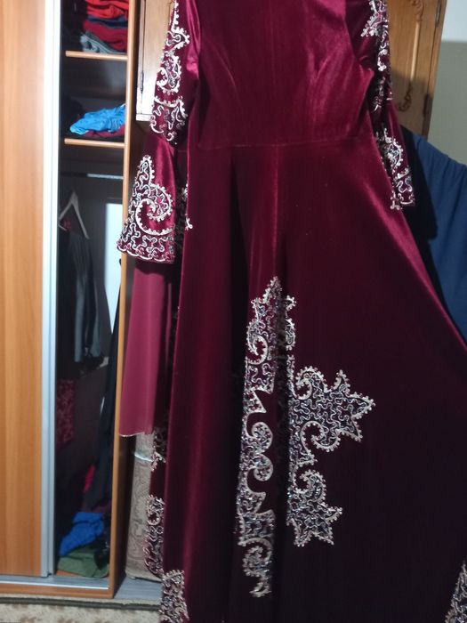 Cardigan nou nouț turcesc.