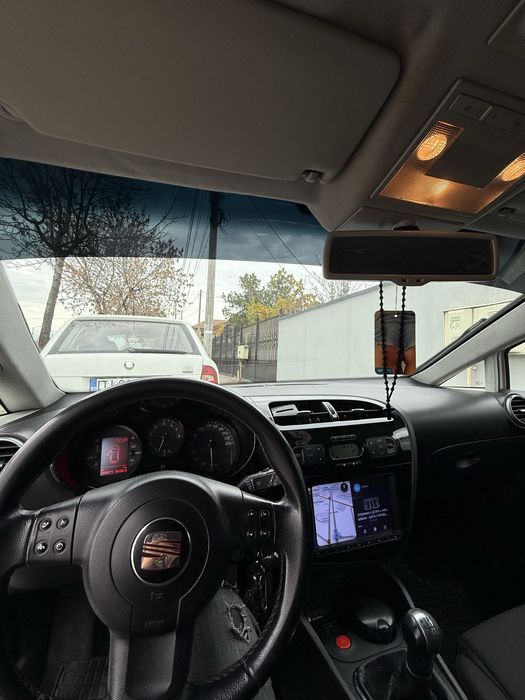 Vand sau Schimb Seat leon 1.4 tsi