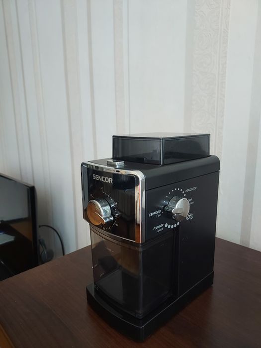 Кафемелачка Sencor SCG 5050BK