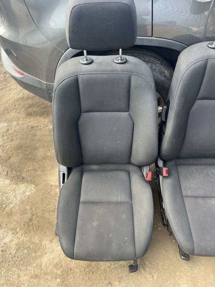 Салон Мерцедес mercedes benz W204 C class плат ном 667