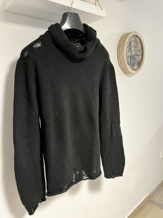 Pulovar cu rupturi Nohow Style