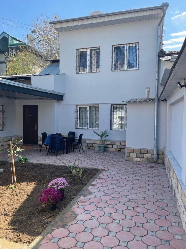 Продаётся дом в центре Ташкента — Яккасарайский район улица Ивлева