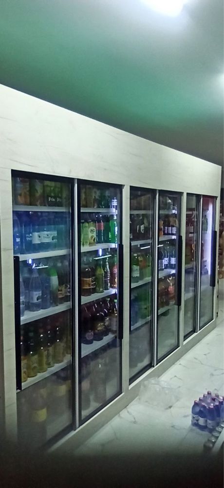 Витринный холодильник на заказ