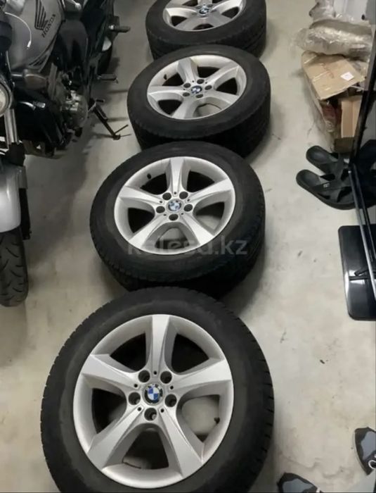 Резина зима 255/55/18 в комплекте с диском