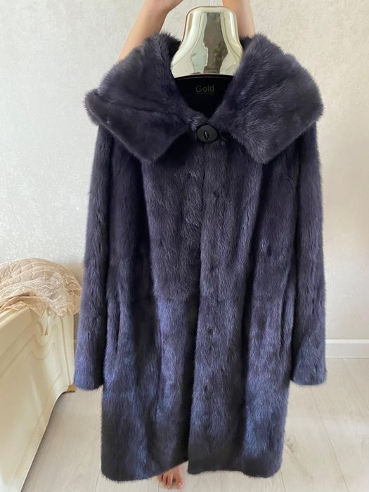 Норковая шуба в идеальном состояние