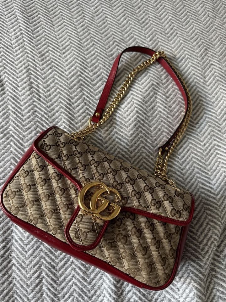 Сумка Gucci оригинал СРОЧНО