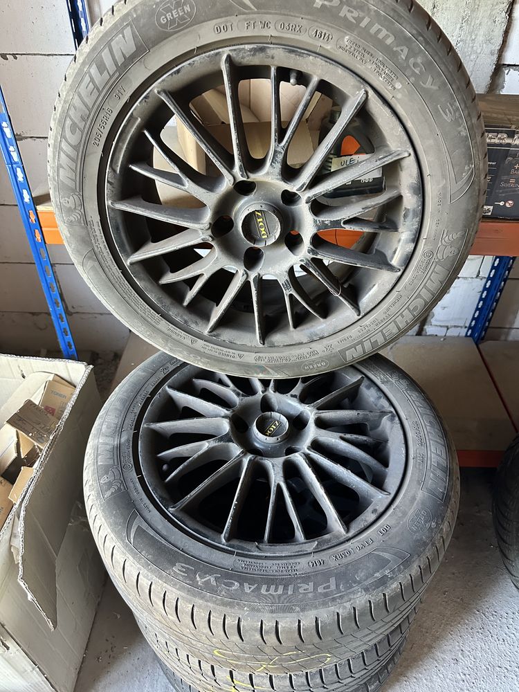 Vand anvelope de iarna/jante/roti Vw passat B6, Bmw seria 4.
