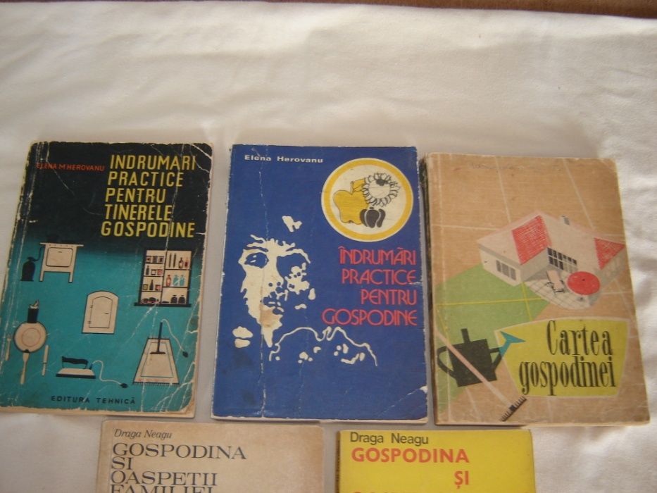 Carti de Bucate anii comunismului