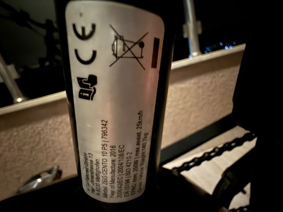 електрически велосипед KTM Fahrrad GmbH (Mattighofen, Austria)