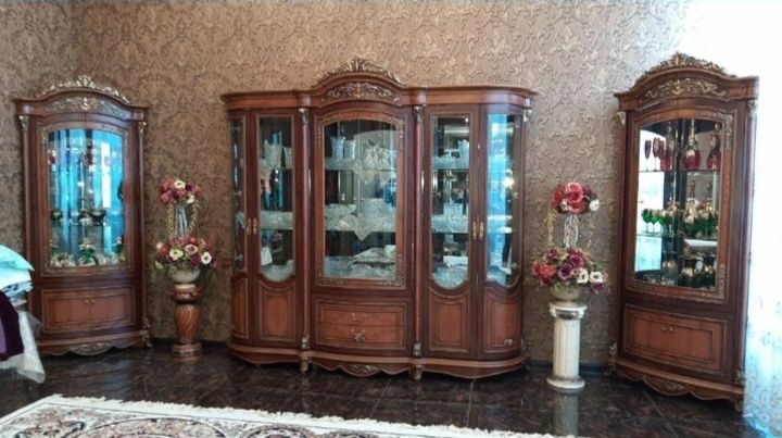 Моҳир мебелчи уста мебелларни ечамиз йиғамиз ўрнатамиз ва таъмирлаймиз