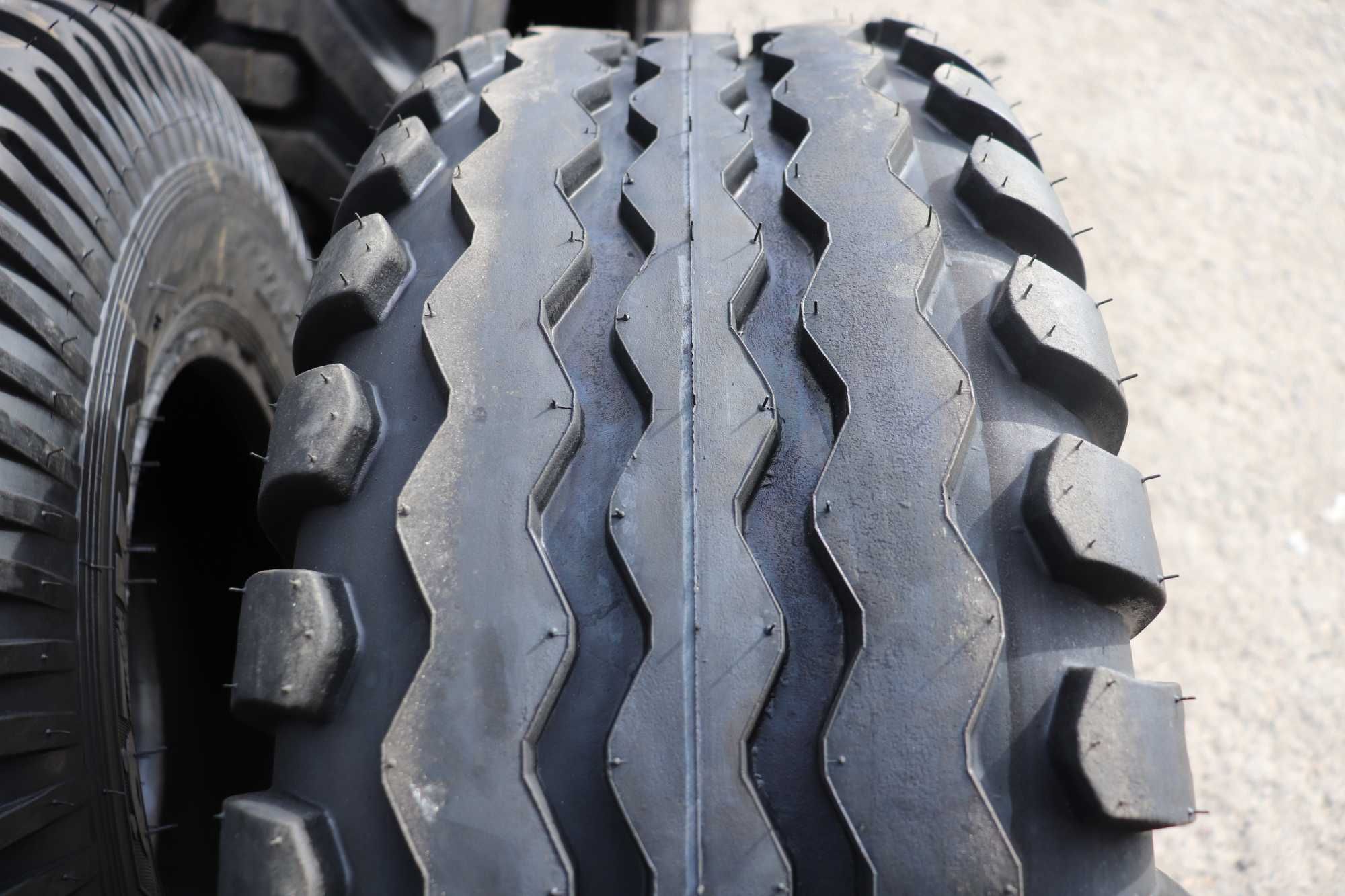 Cauciucuri pentru COMBINA 12.5/80-18 marca OZKA 14 PLY anvelope noi