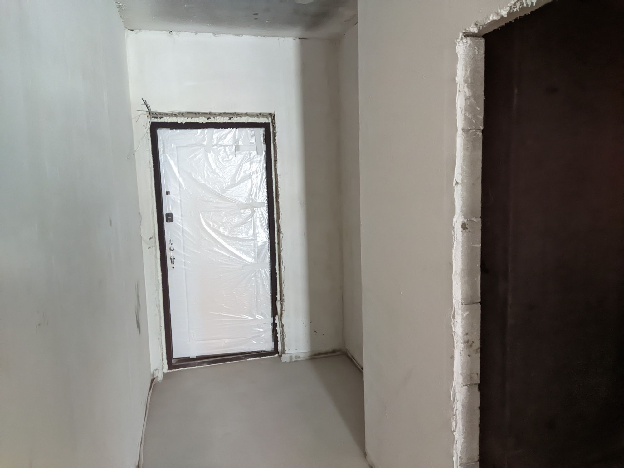Продам 1 комнатную (студию) квартиру