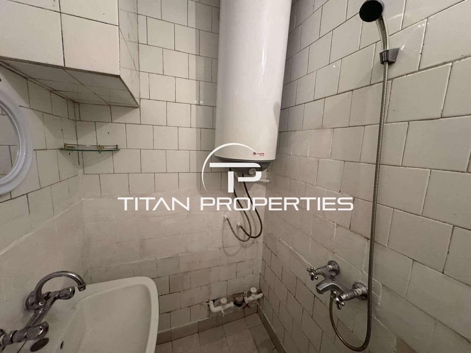 Двустаен апартамент, под наем, Окръжна болница