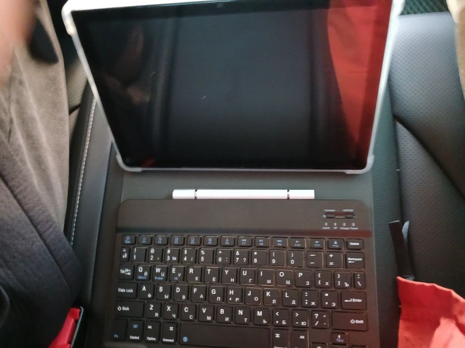 Ноутбук-планшет модель:G3000 Plus