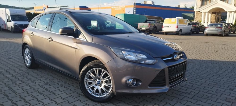 Ford Focus Titanium / 1.6 Benzina Clasic / Impecabil