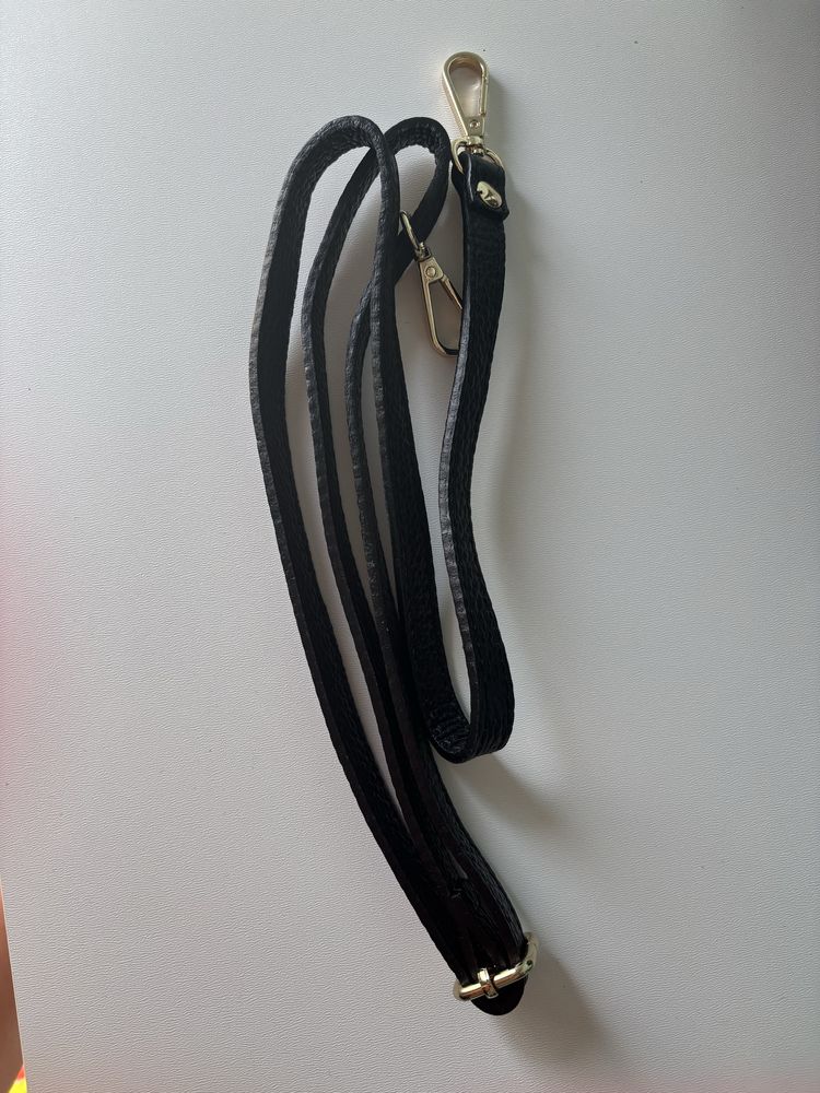 Оригинална дамска чанта Guess