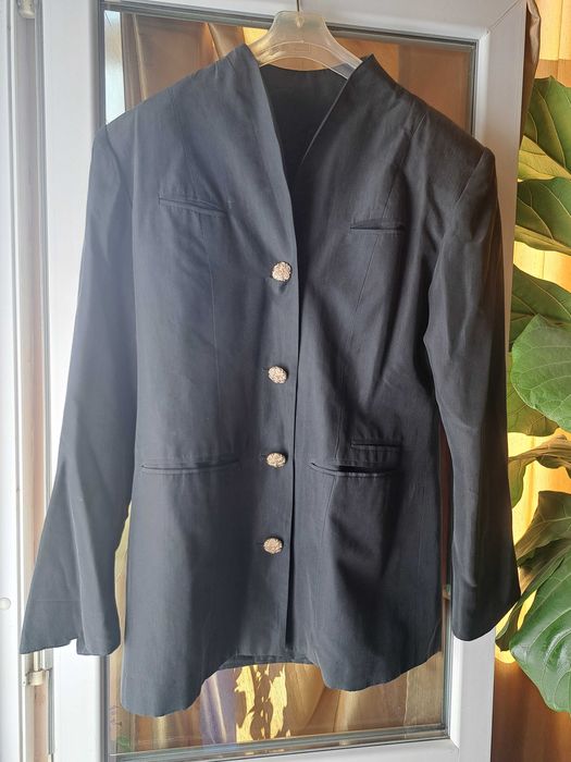 Дамски сака, различен стил