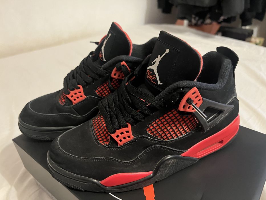 Jordan 4 Red Thunder