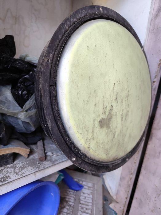 Tuburi osciloscop 100 de lei y