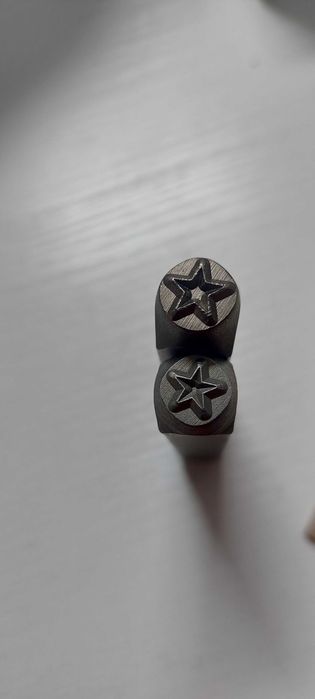 Ударные клейма "Звезда".