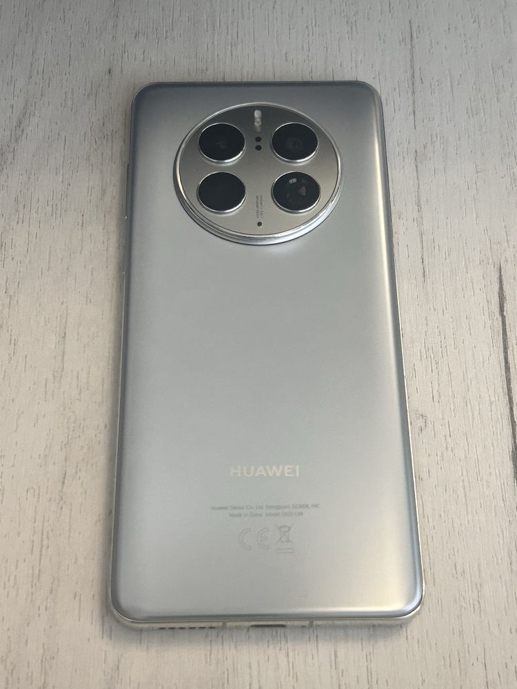 Huawei Mate 50 pro  256GB, 8GB RAM