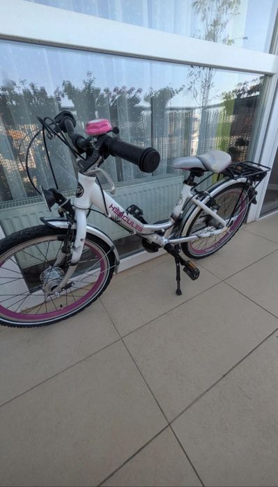 Bicicleta Hercules de fete 20 inch impecabilă