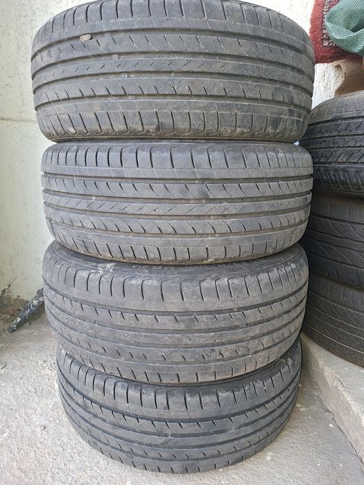 Продам шины линг лонг в хорошем состоянии