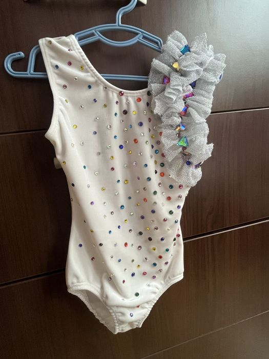 Трико за художествена гимнастика