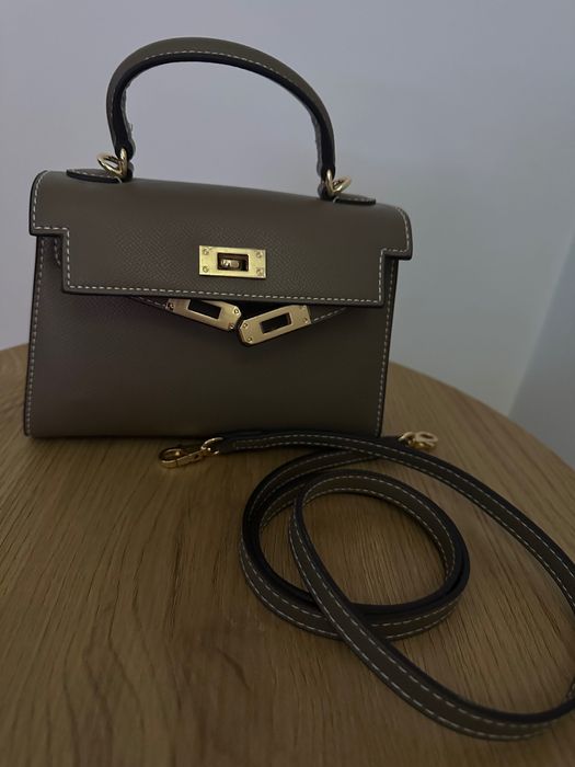 Мини дамска чанта