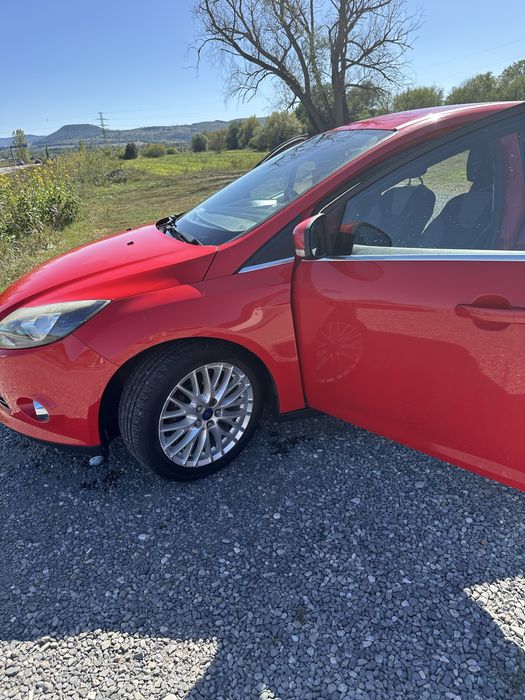 Ford focus volan dreapta 2012
