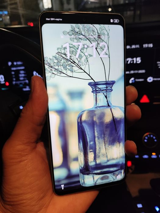 Хуавей , в отличном состоянии, заднего камера стекло сломан.