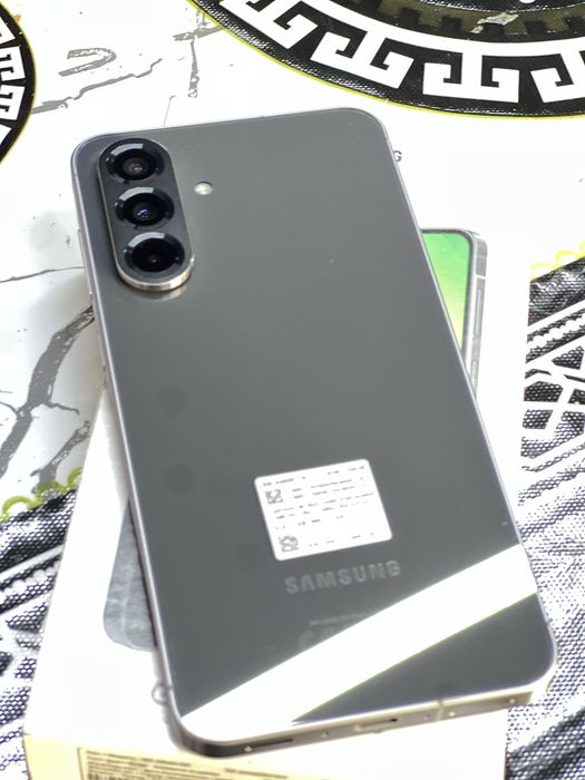 Самсунг а56 256гб новый