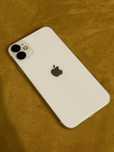 Iphone 11 в много добро техническо състояние