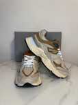 Adidasi New Balance 9060 Crem 2025