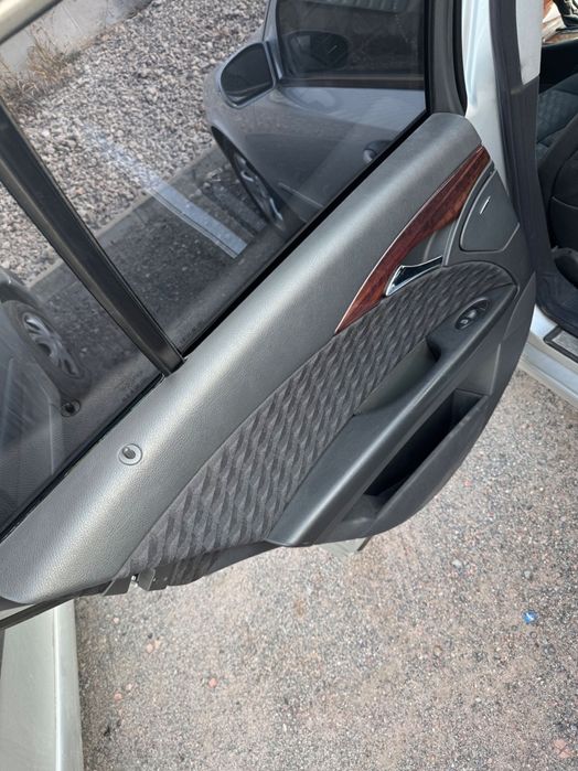 Комби салон за мерцедес Е класа w211