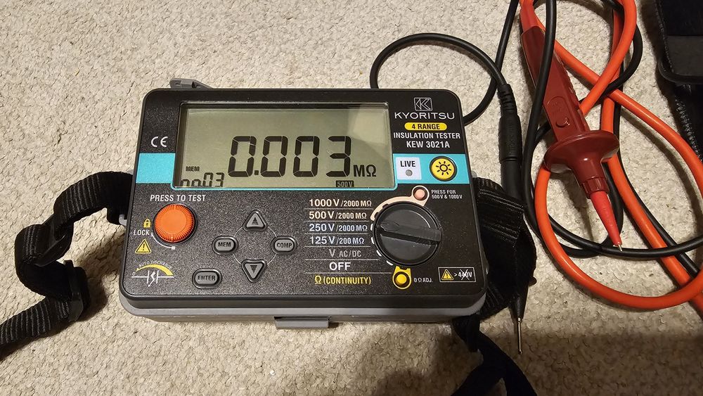 Kyoritsu kew 3021A aparat de măsură rezistenţa de izolaţie digital.