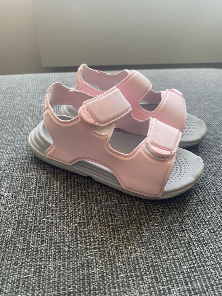 Сандали adidas 26