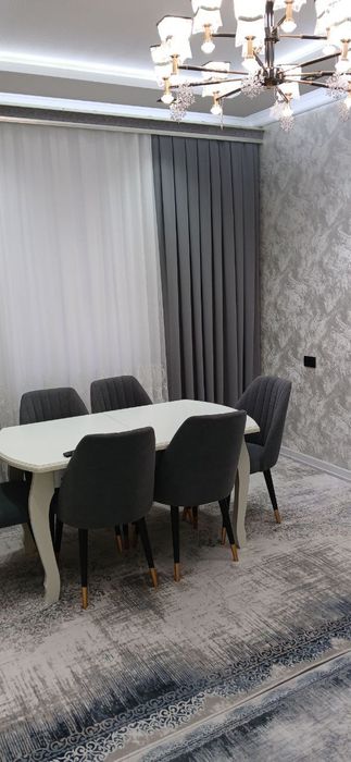 Ремонтлик квартира сотилади