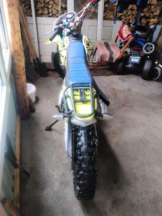 Продам эндуро 250
