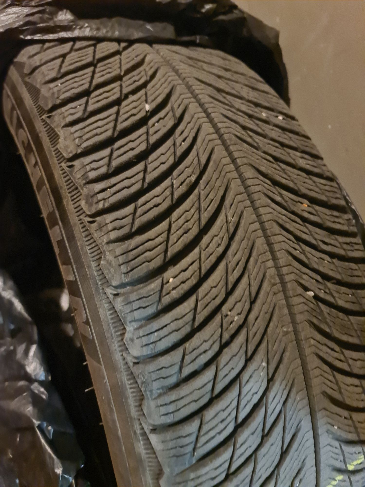 Джанти с гуми Michelin Pilot Alpin за Toyota