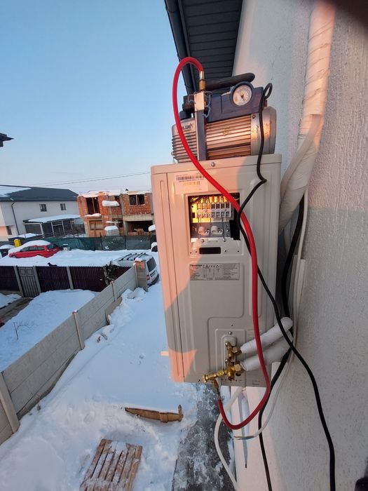 Instalare aer conditionat cu aspirator !