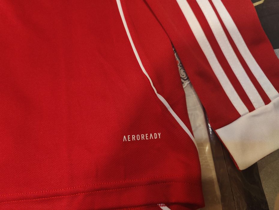 Футболен екип Liverpool с дълъг ръкав 2025/2026 Home