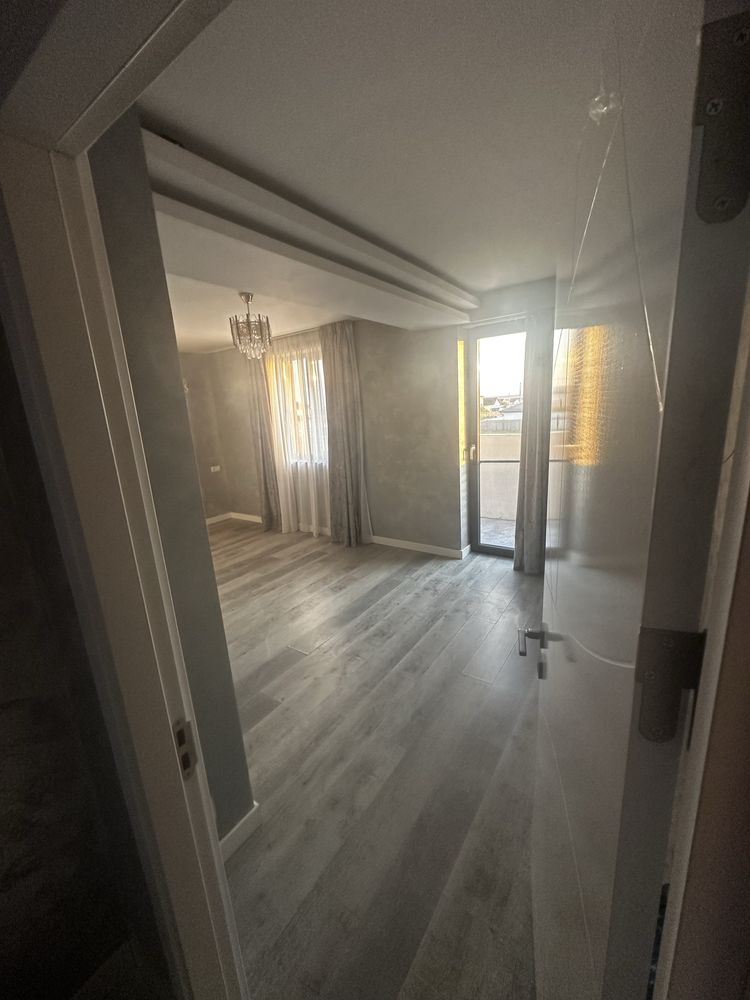 Vand/schimb casa in comuna berceni cu auto plus diferenta