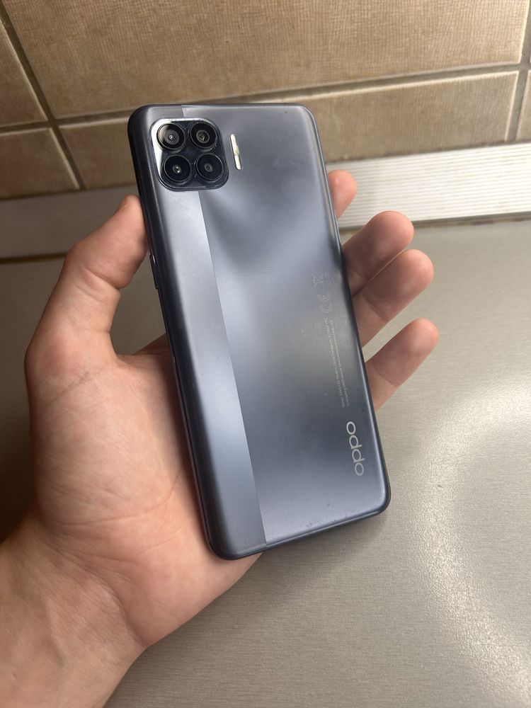 Oppo Reno4 Lite 128GB – 8GB RAM, stare foarte bună, fără defecte