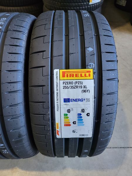 255/35/19 PIRELLI 4бр