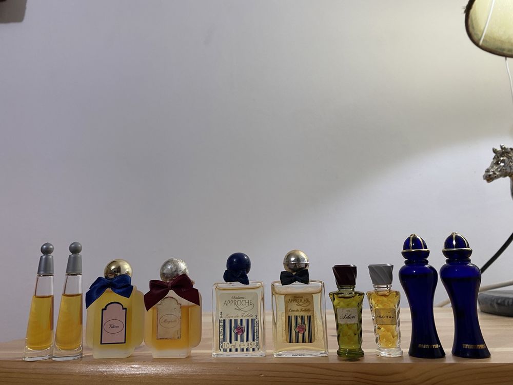 Miniaturi parf.              .