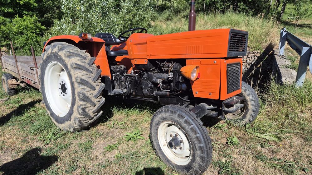 Vând Tractor Fiat 540 reconditionat