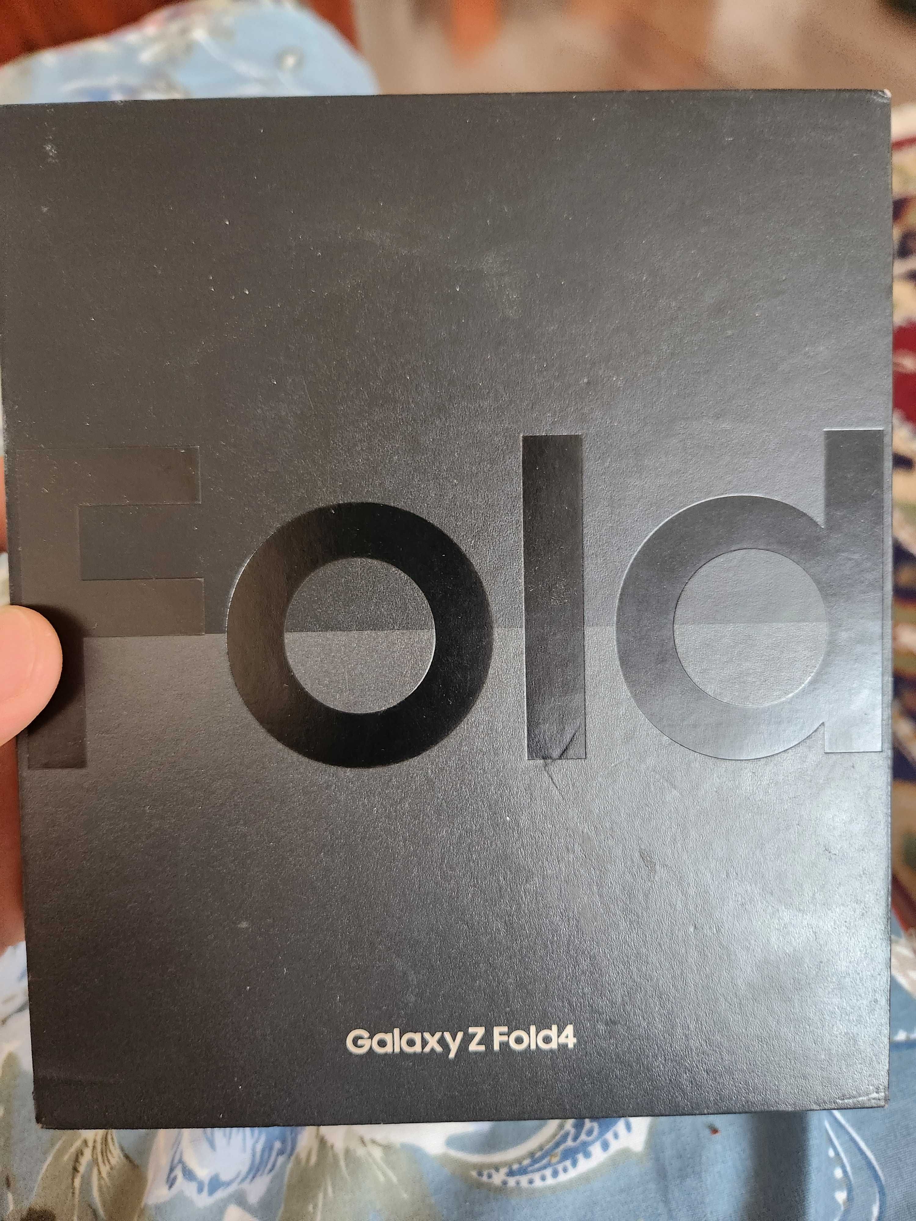 Samsung z fold 4