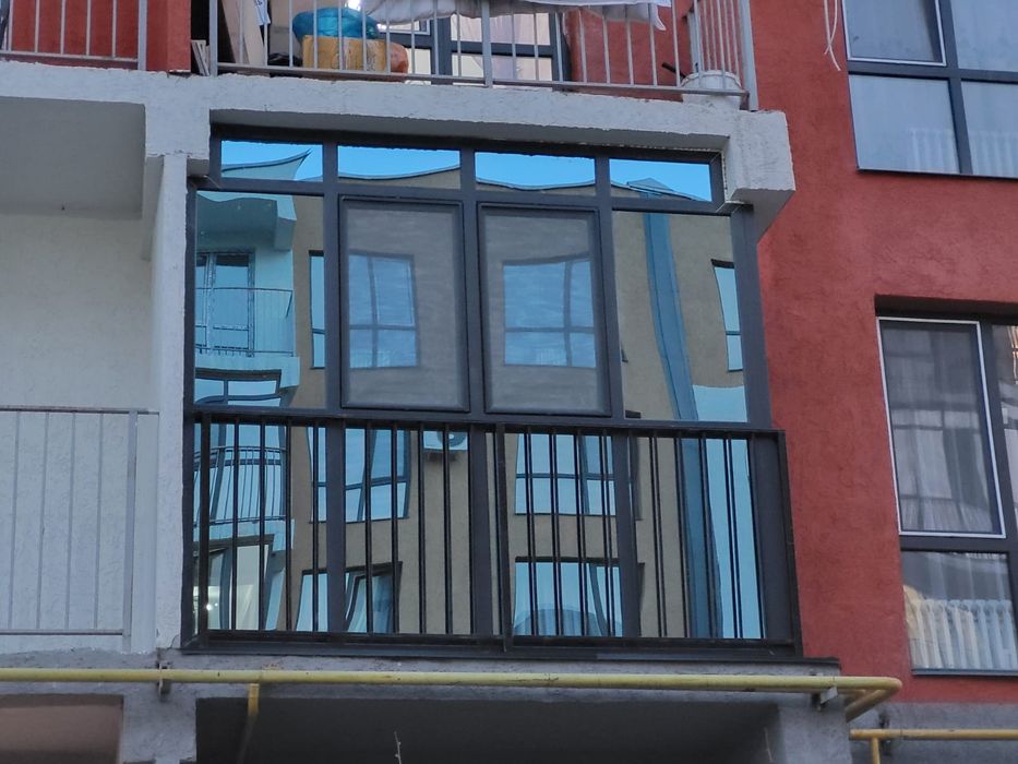 Изготовление пластиковых окон.,балконы, двери, витражи