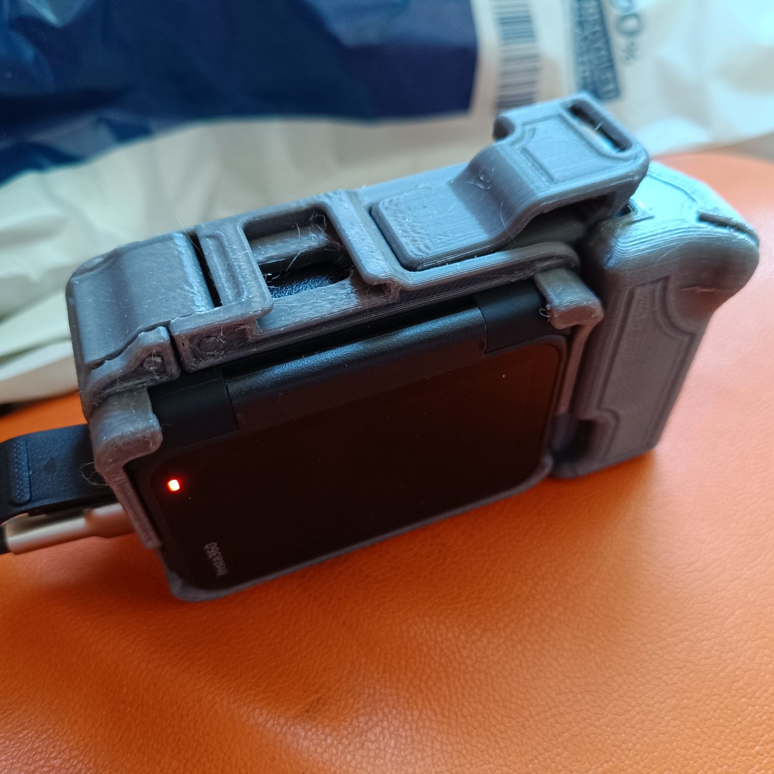Insta360 Ace PRO2 cage